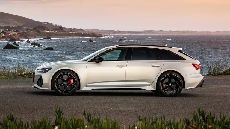 Audi RS6 Avant, side profile